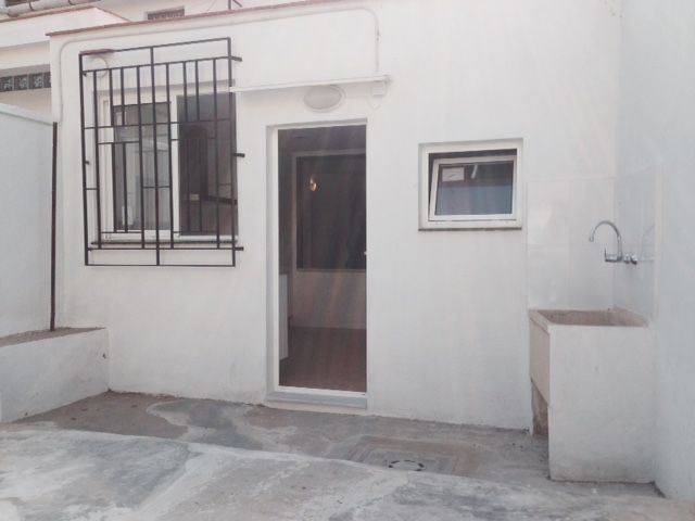 Townhouse in Petres Near Sagunto