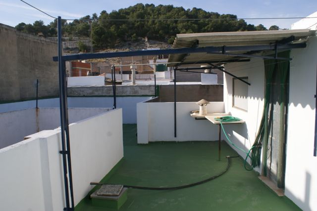 Town House In Lliria With Huge Roof Terrace