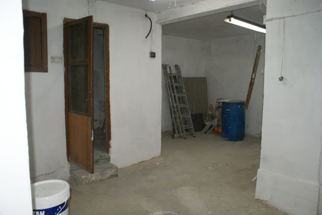 Town House In Lliria With Huge Roof Terrace