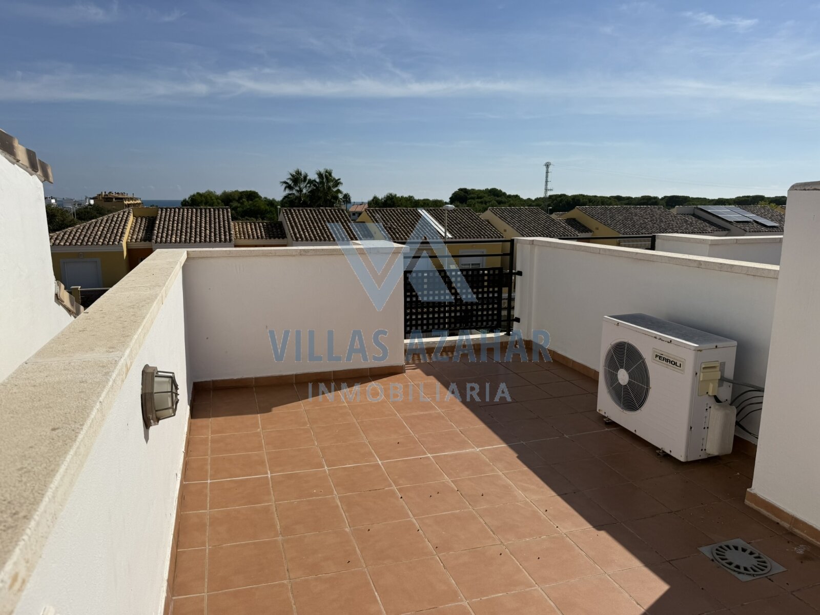 Palm Beach II 101, zona piscina grande.