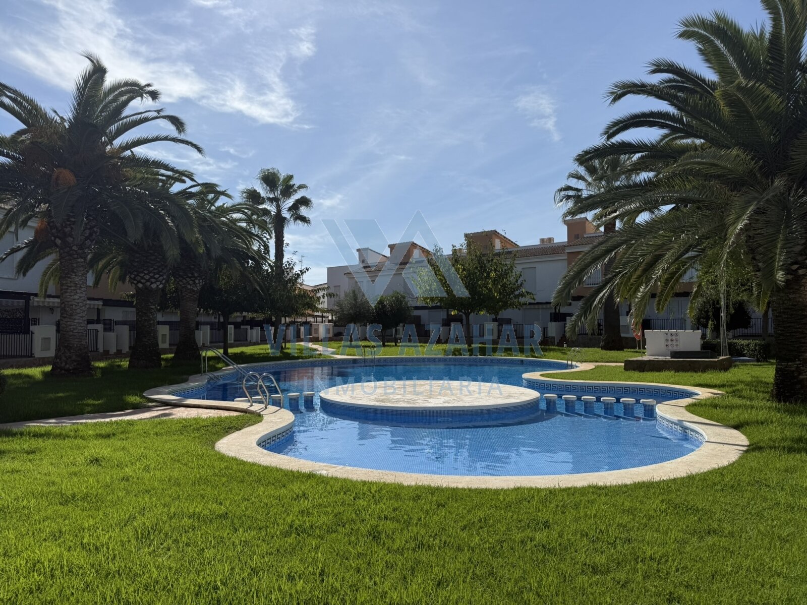 Palm Beach II 101, zona piscina grande.