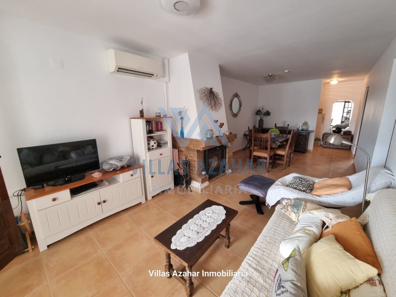 Acogedor ambiente con chimenea - Oasis de bienestar climatizada para relajarse!