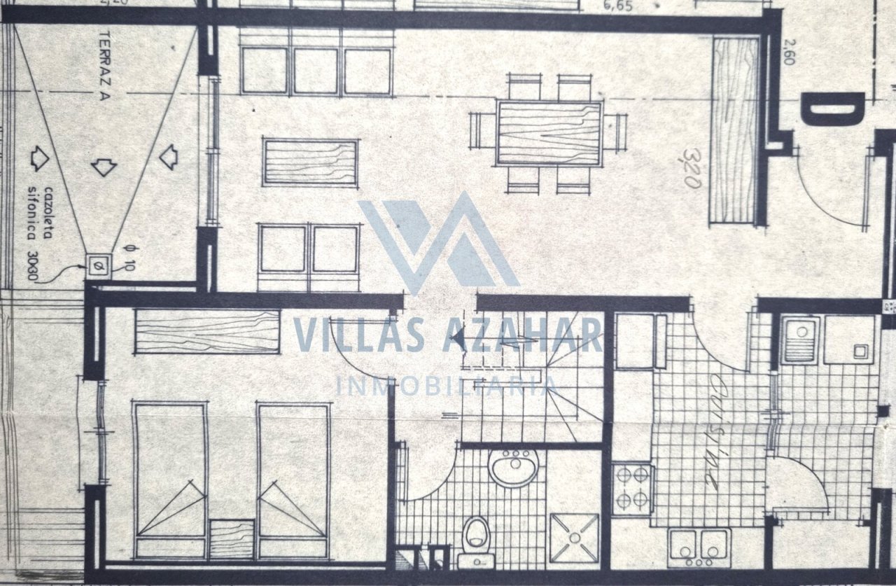 Distribución inteligente del espacio: plano bien pensado con uso óptimo del área y configuración práctica de las habitaciones!