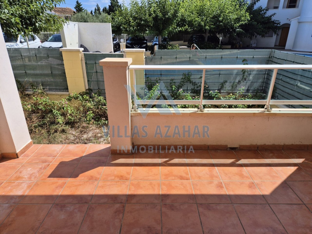 Terraza soleada con vistas amplias - ¡Su refugio privado con encanto!